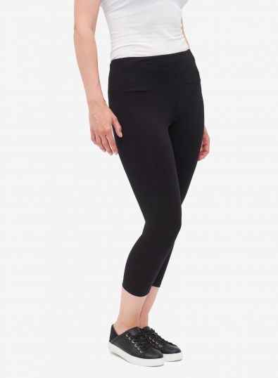 Black Flatten It Capri Legging