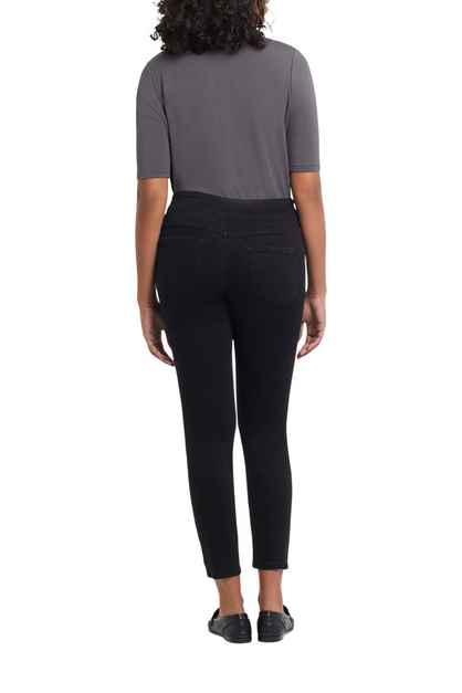 Audrey Black Pull On Ankle Jean