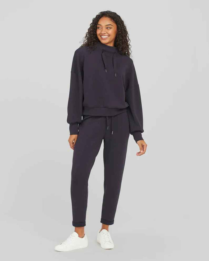 SPANX Airessentials Tapered Pant