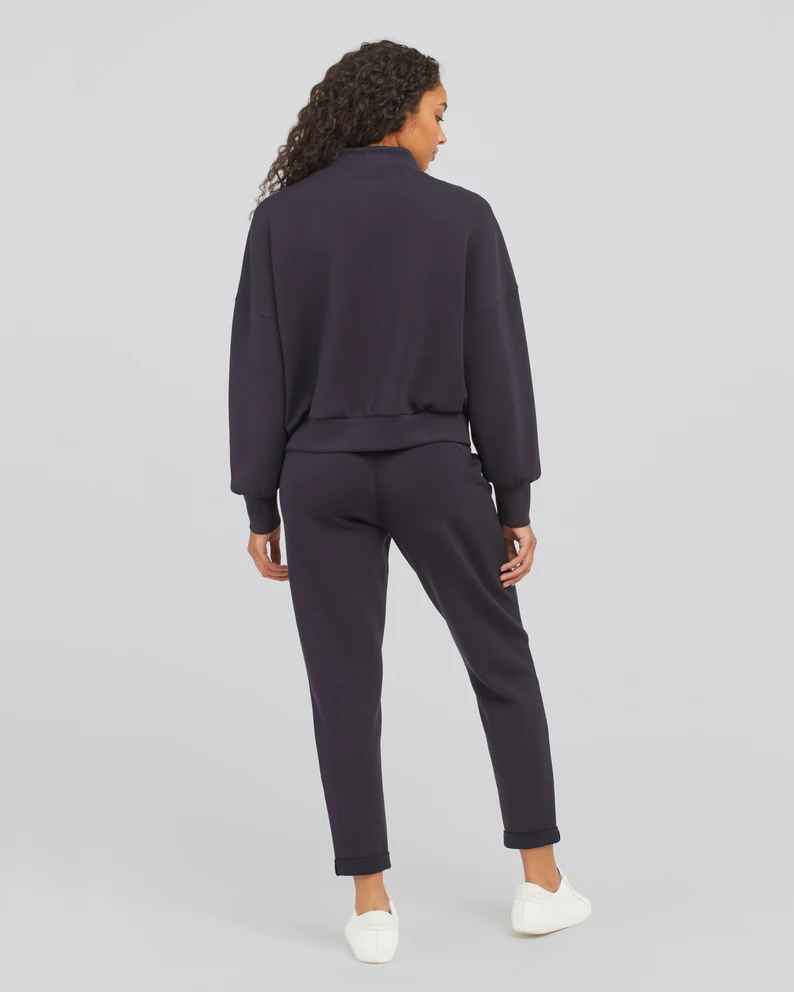 SPANX Airessentials Tapered Pant