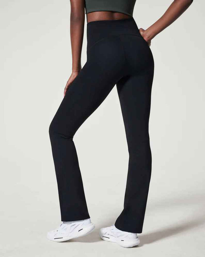 SPANX BOOTY BOOST FLARE YOGA PANT