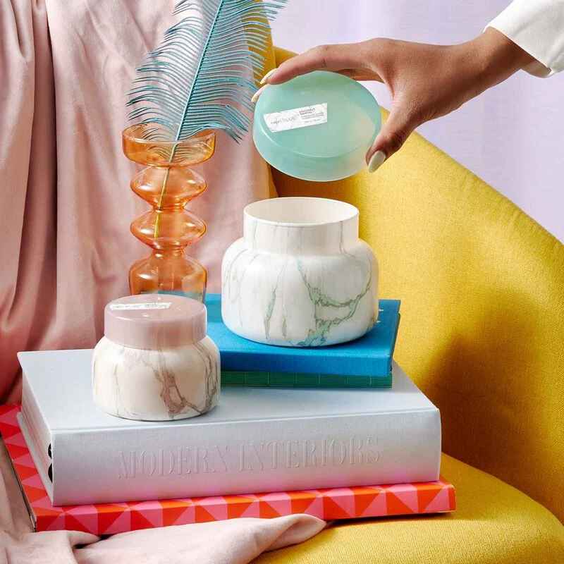 Coconut Santal 19oz Modern Marble Candle