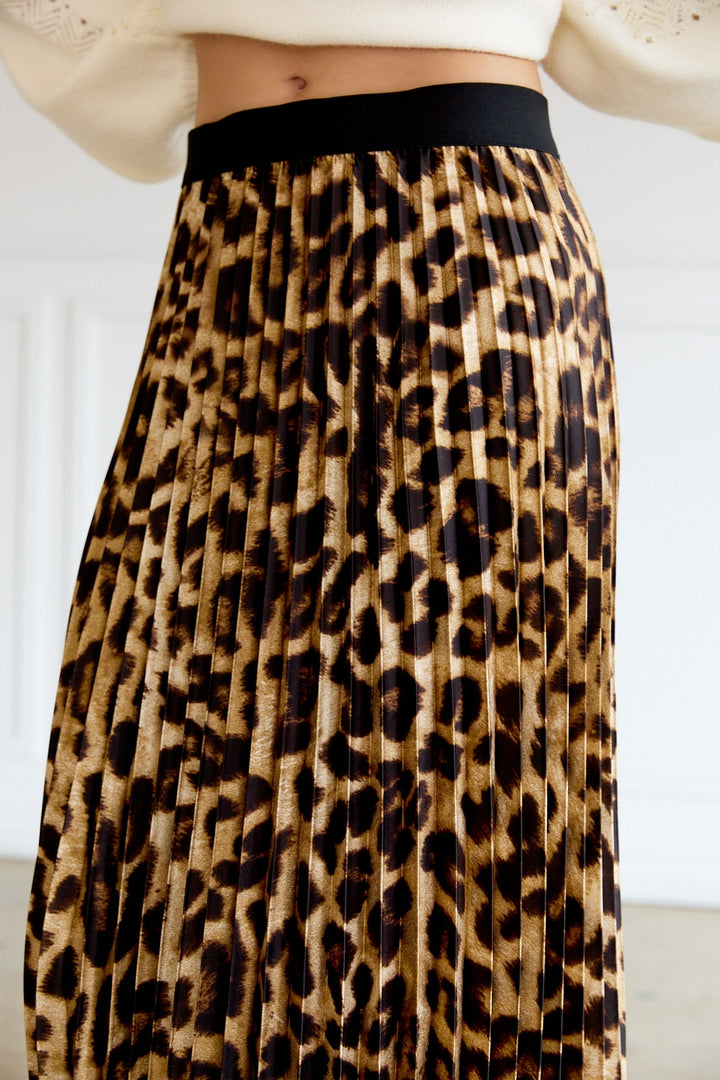 THEA BROWN ANIMAL PRINT PLEATED MIDI SKIRT
