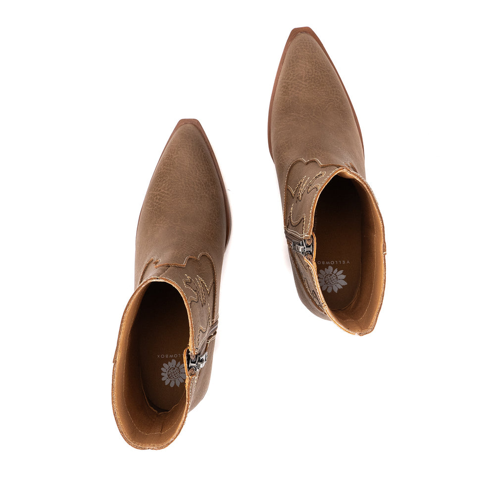 TAUPE CLIFTON WESTERN BOOT