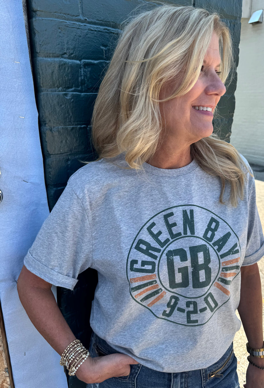 GREEN BAY 920 HEATHER GREY GRAPHIC TEE