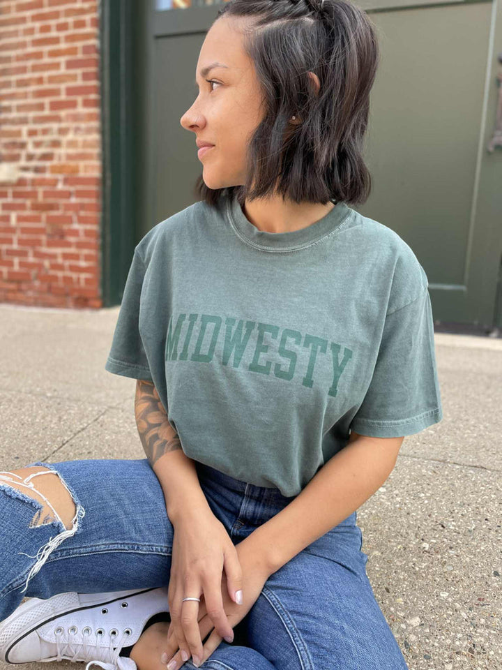 SPRUCE MIDWESTY GRAPHIC TEE