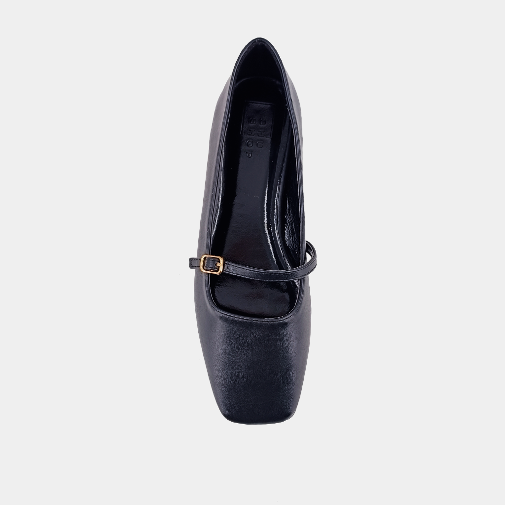 BLACK ADELE FLATS