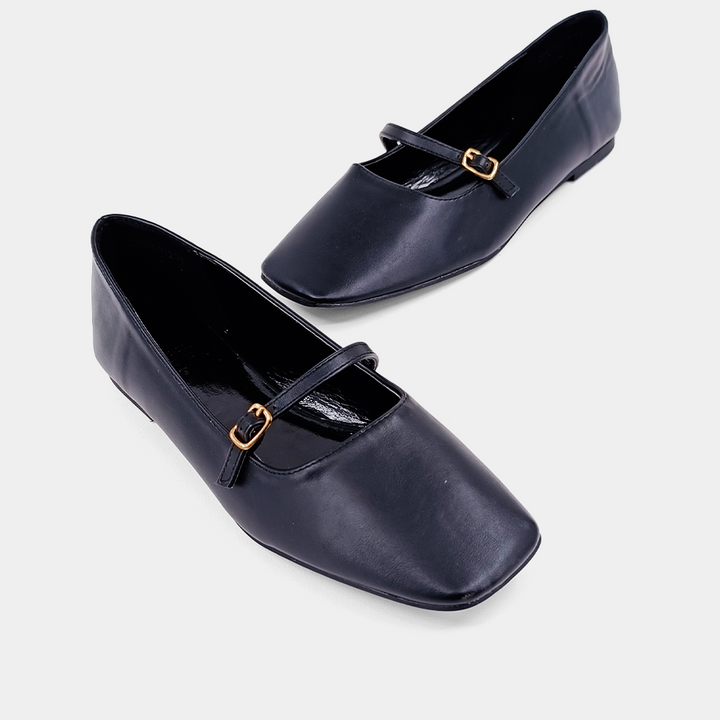 BLACK ADELE FLATS