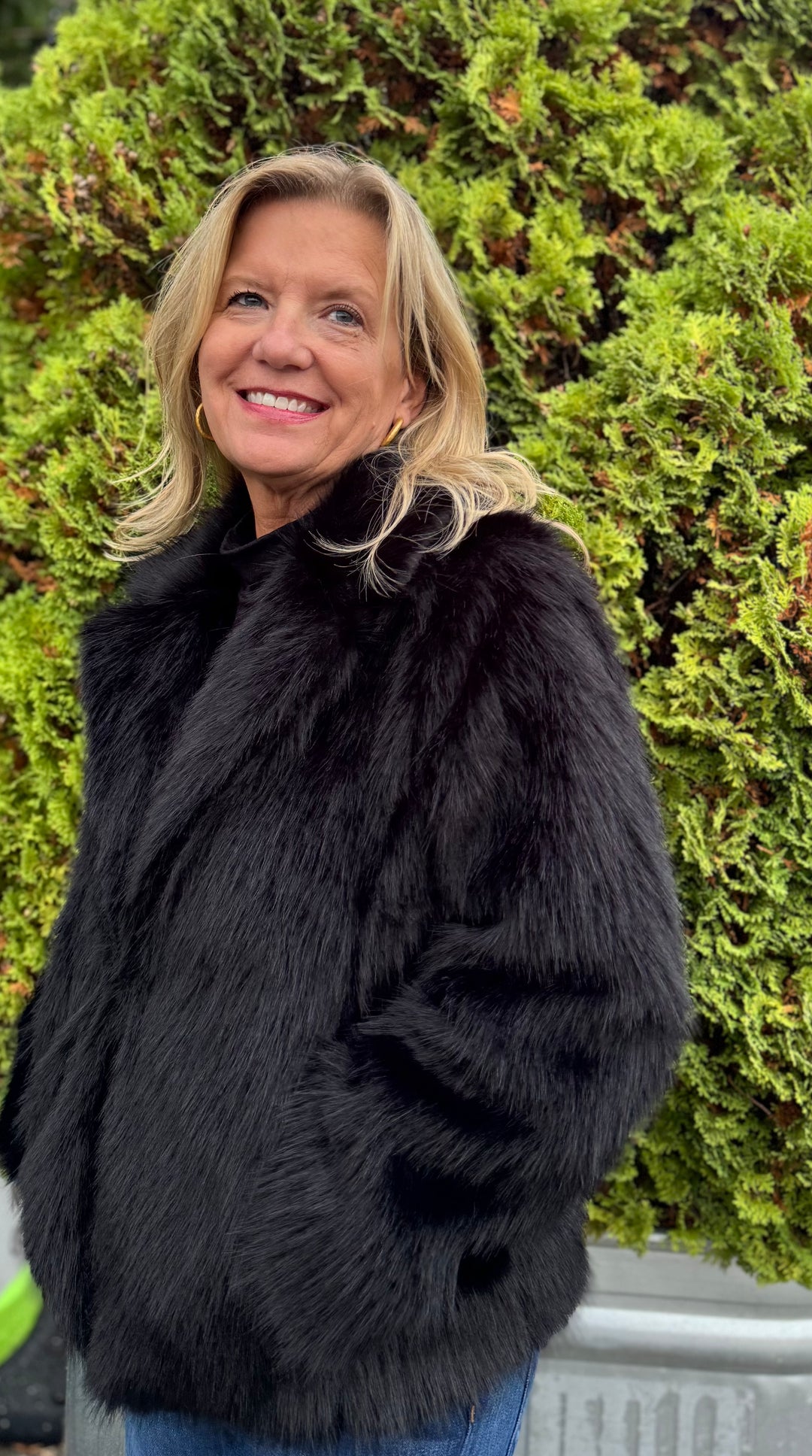 BLACK  NOVA FAUX FUR SHORT JACKET