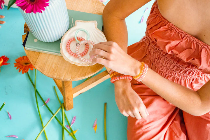 Calming Coral Large Spiral Hair Ties