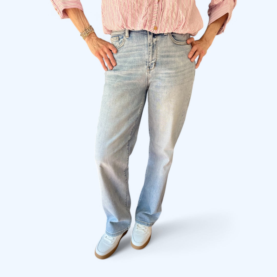 SAMANTHA HIGH WAIST STRAIGHT LEG JEANS