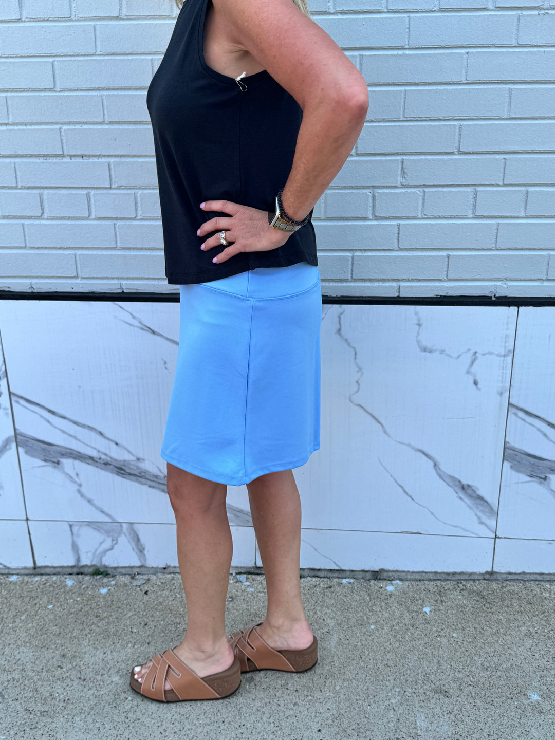 NIKKI CLEAR PERI PULL ON SKORT