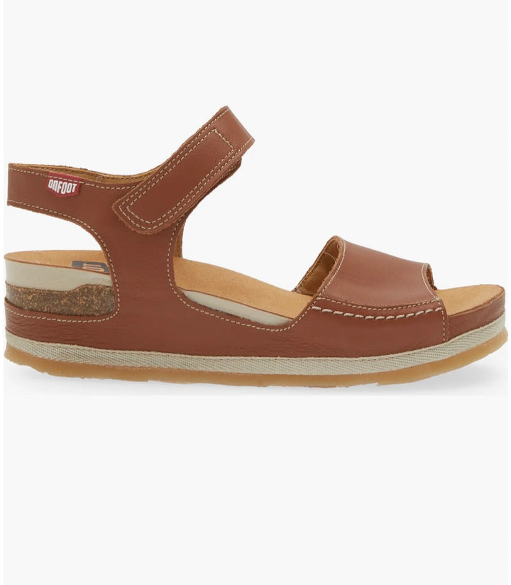 CUERO TAN PLATFORM SANDAL BY ONFOOT