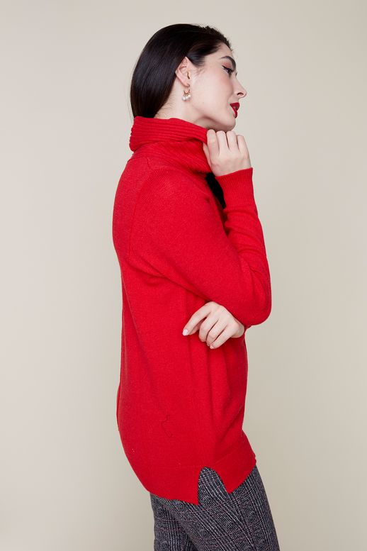 BERRY SOFT YARN COWL SWEATER