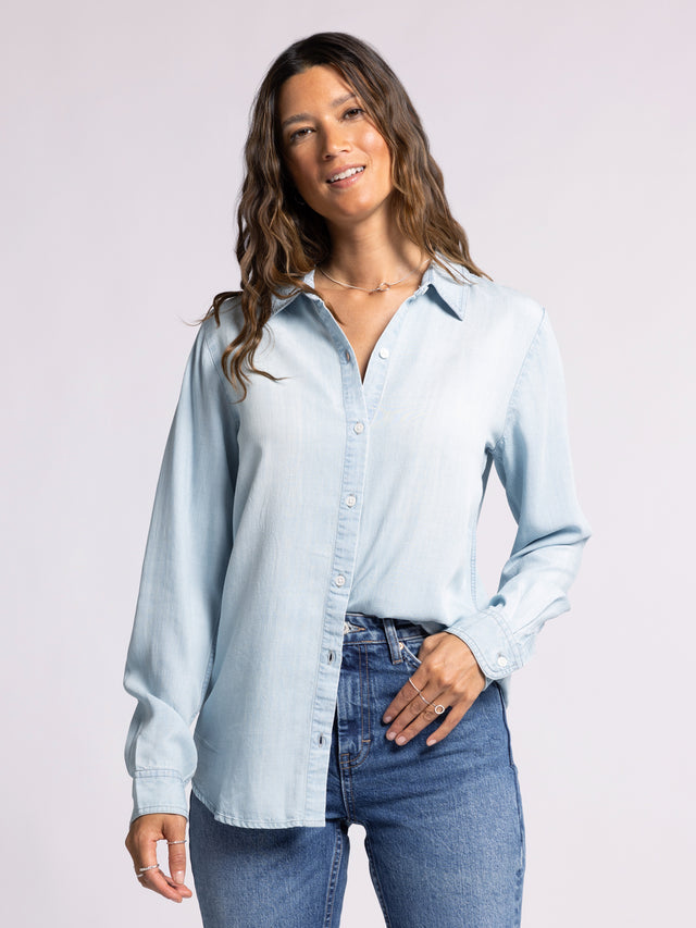 GRACE LIGHT WASH TENCEL SHIRT