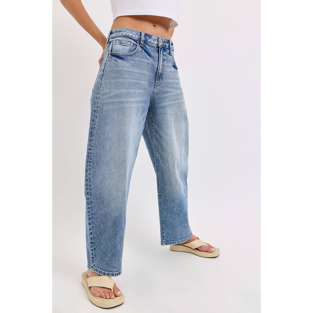 DONNA LIGHT WASH BARREL JEANS