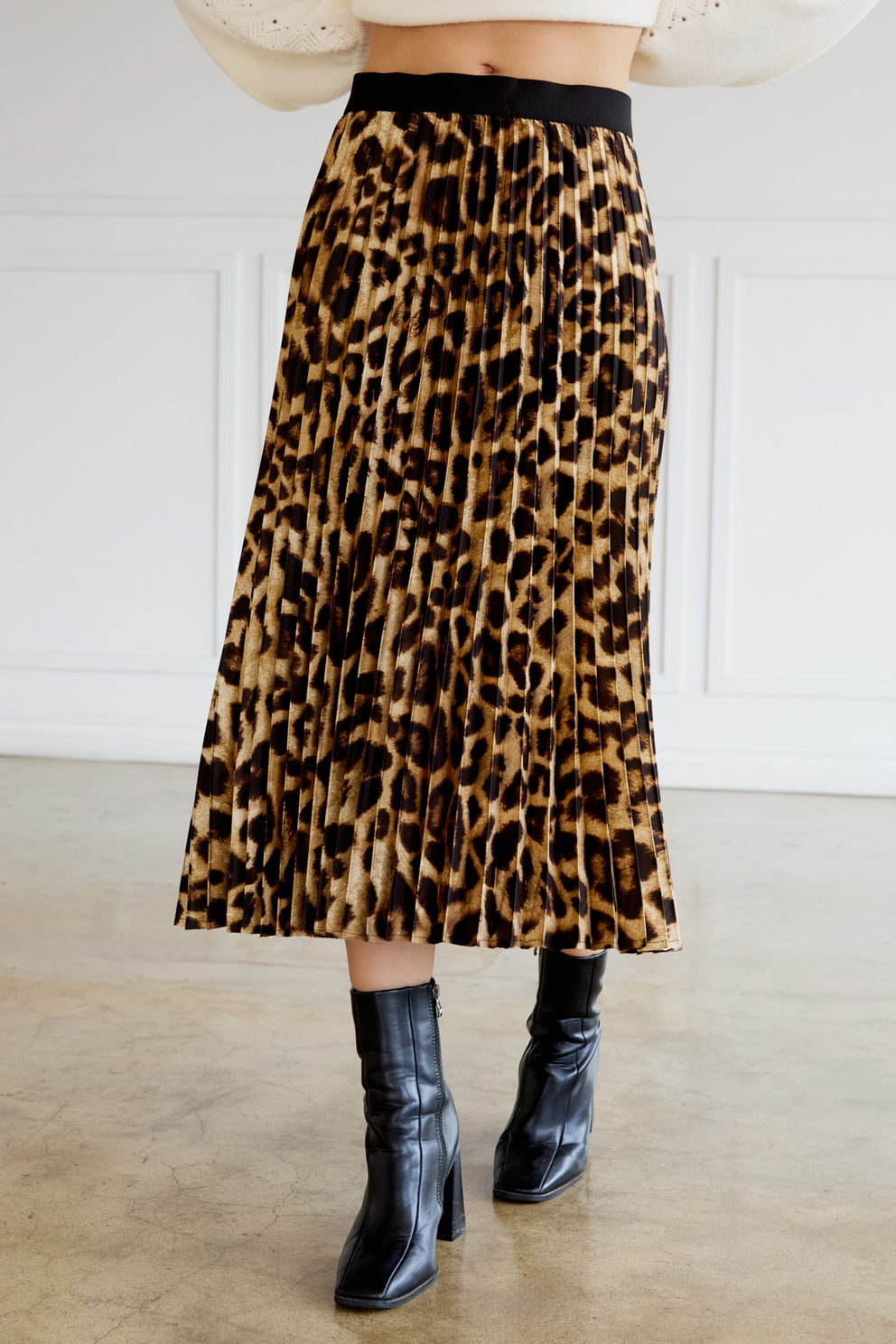 THEA BROWN ANIMAL PRINT PLEATED MIDI SKIRT