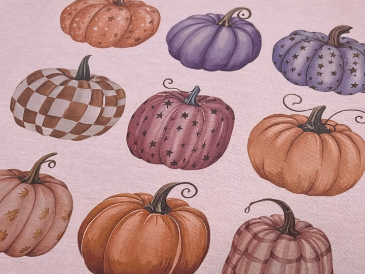FALL DUSTY HEATHER PINK PUMPKINS GRAPHIC TEE