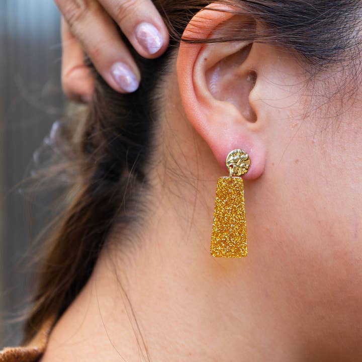 MIA GOLDEN YELLOW EARRINGS