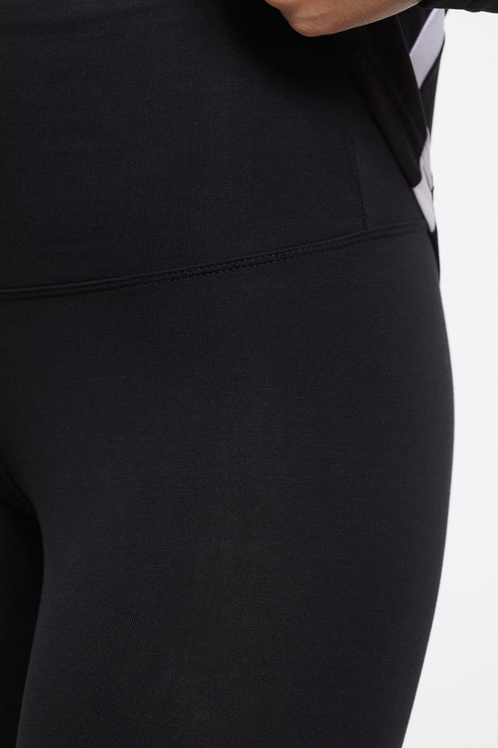Black Flatten It Capri Legging