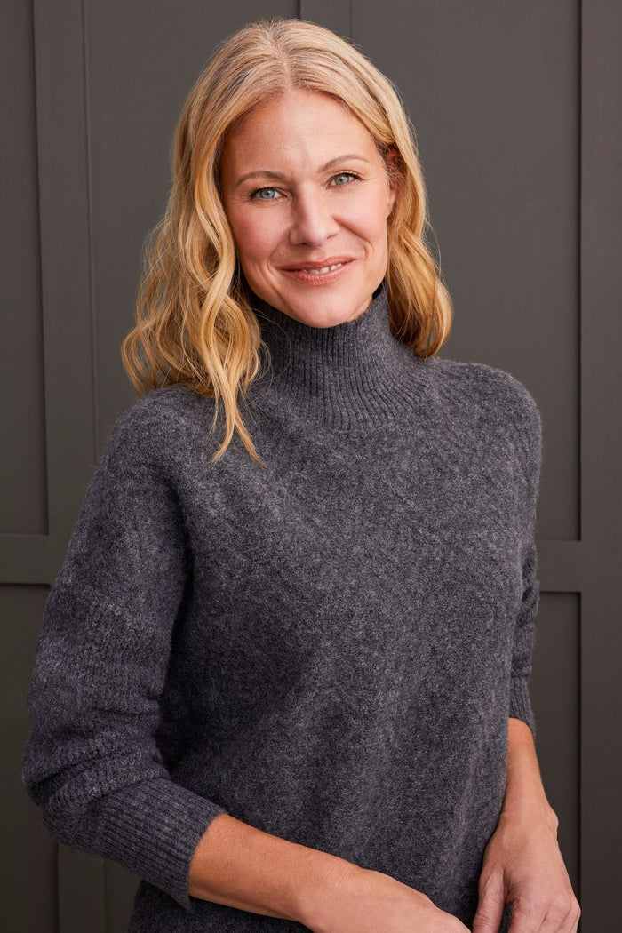 CHARCOAL TEXTURED MOCK SWEATER