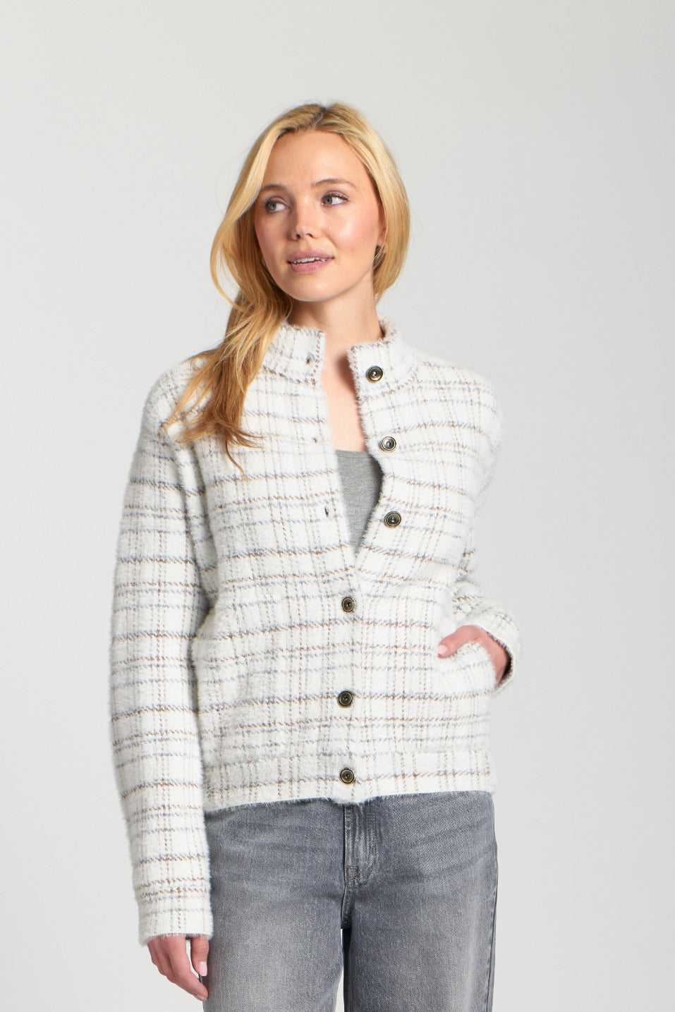OFF WHITE PLAID COZY PATCH POCKET CARDIGAN JACKET
