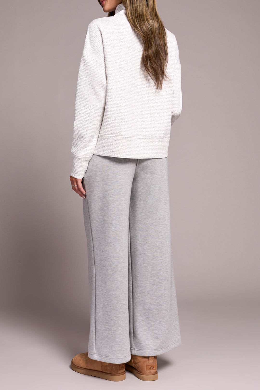HEATHER FROST GREY TEXTURED KNIT FUNNEL NECK TOP