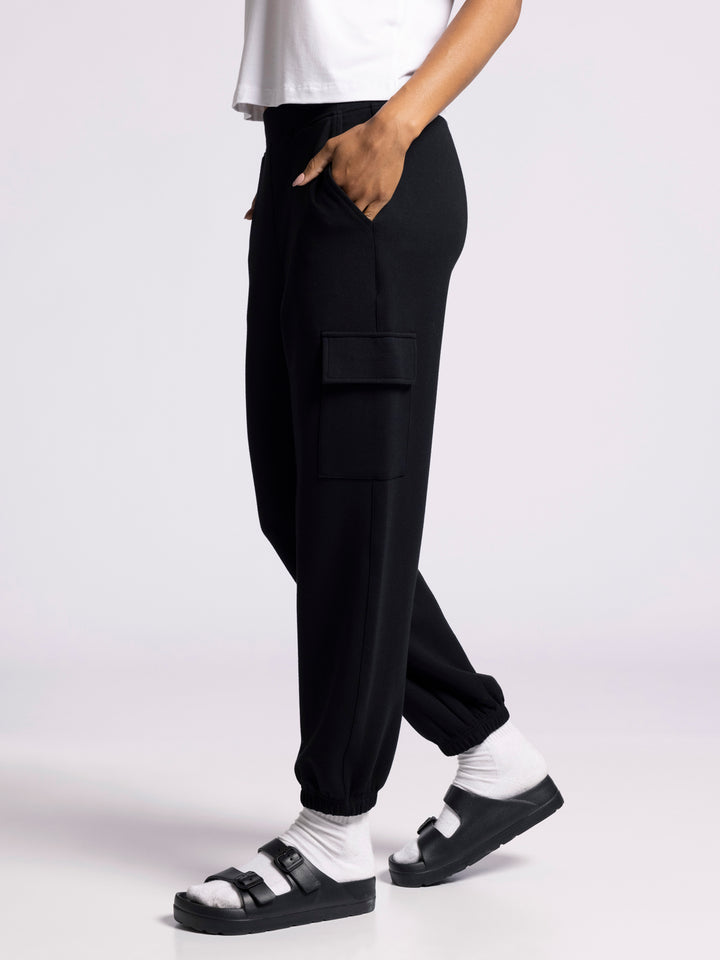 JUSTINE BLACK JOGGERS