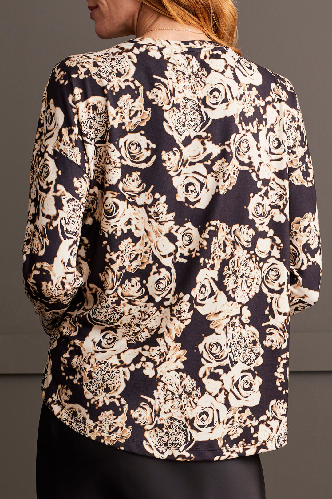 MOONSTONE PRINT CURVED HEM KNIT TOP