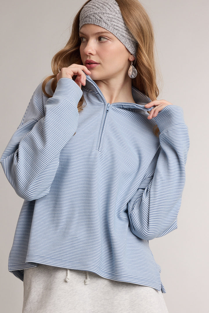 BLUE FAN FAVE STRIPE 1/4 ZIP TOP