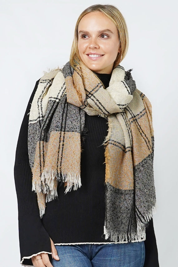 BLACK & TAN PLAID SCARF