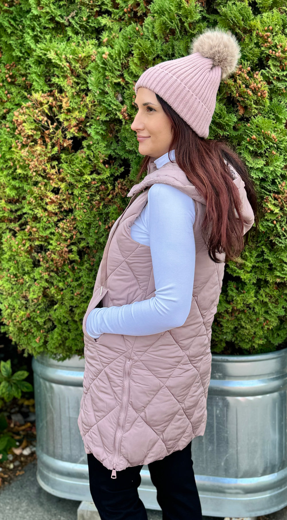 DARK ROSE WEATHER IT TOGETHER QUILTED VEST
