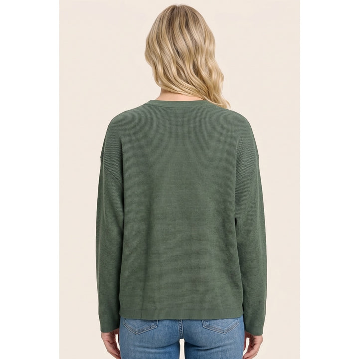 GREEN WAFFLE TEXTURE CREW SWEATER