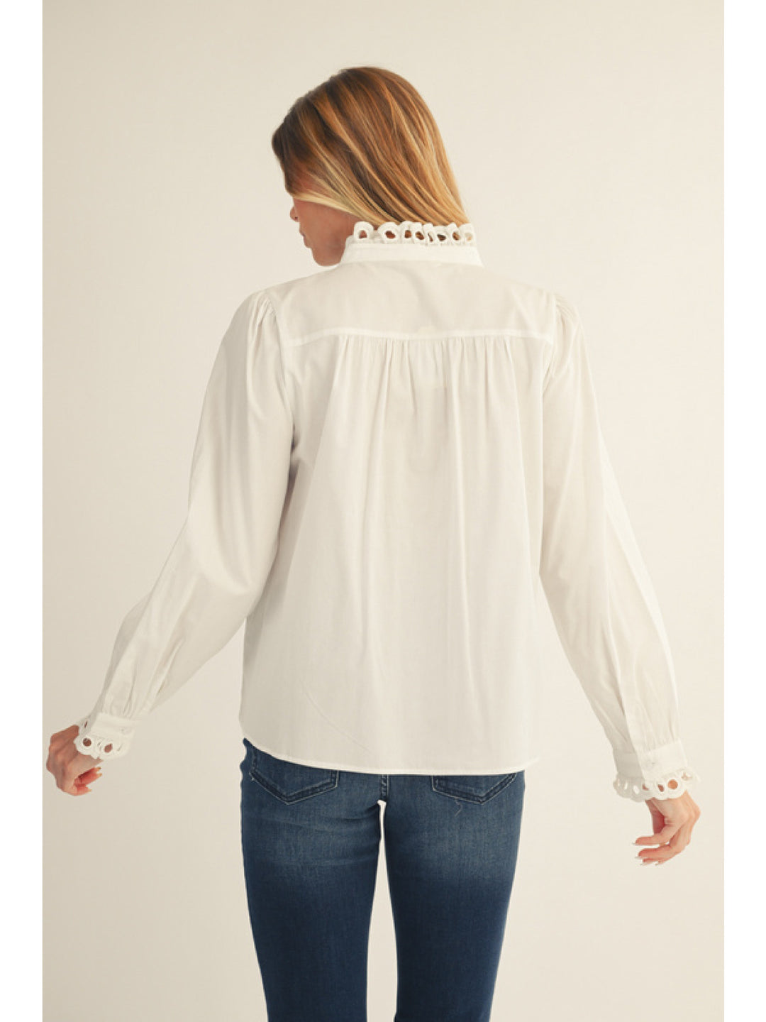 WHITE SHIRT WITH EYELET TRIM