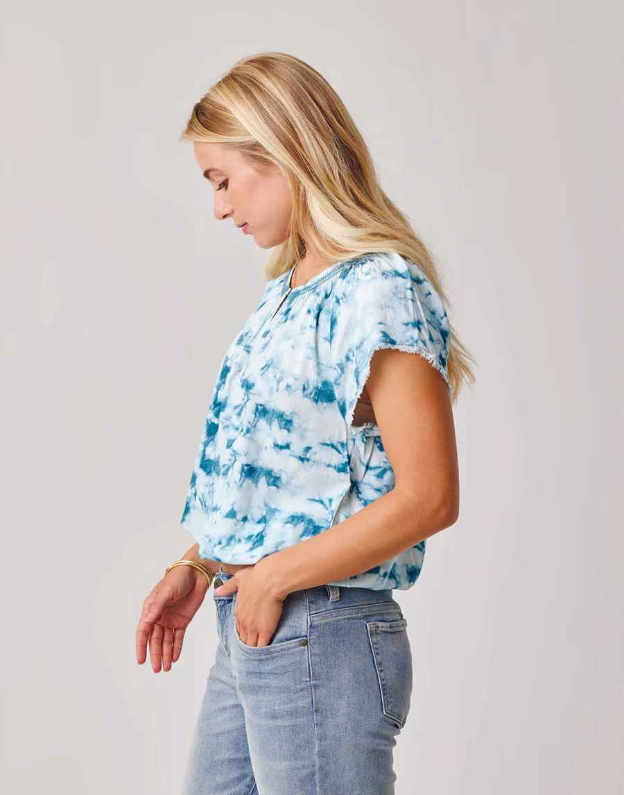 LILY HYDRO TIE DYE TOP
