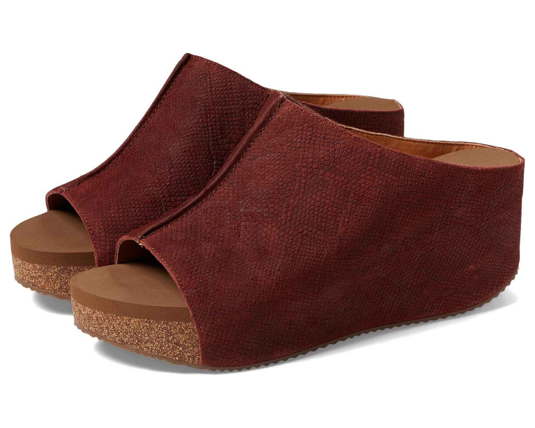 Carrier Oxblood Embossed Wedge