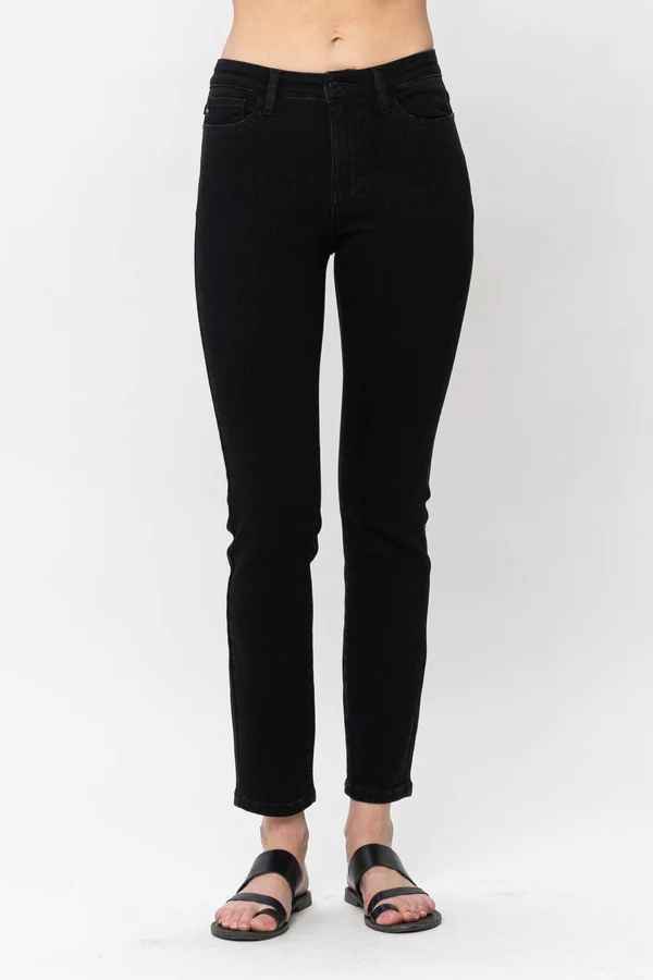 Plus Layla Black Mid-Rise Slim Fit Jeans