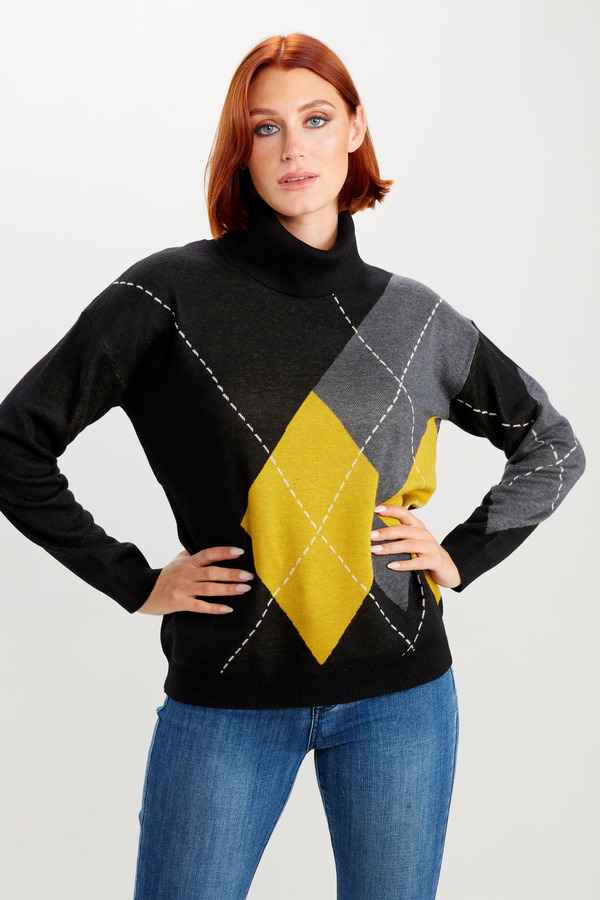 BLACK ARGYLE COWL SWEATER
