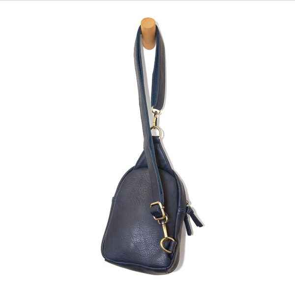 NAVY SKYLER SLING BAG