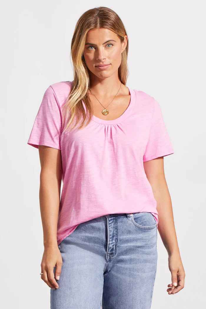 FUCHSIA PINK U-NECK TEE