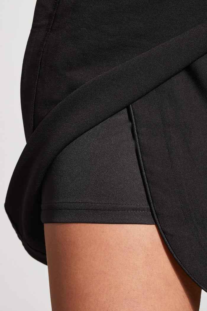 BLACK PULL ON WRAP SKORT