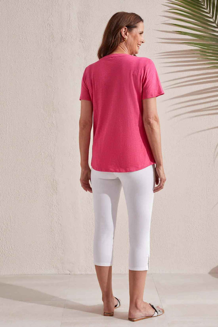 RASPBERRY U-NECK TEE