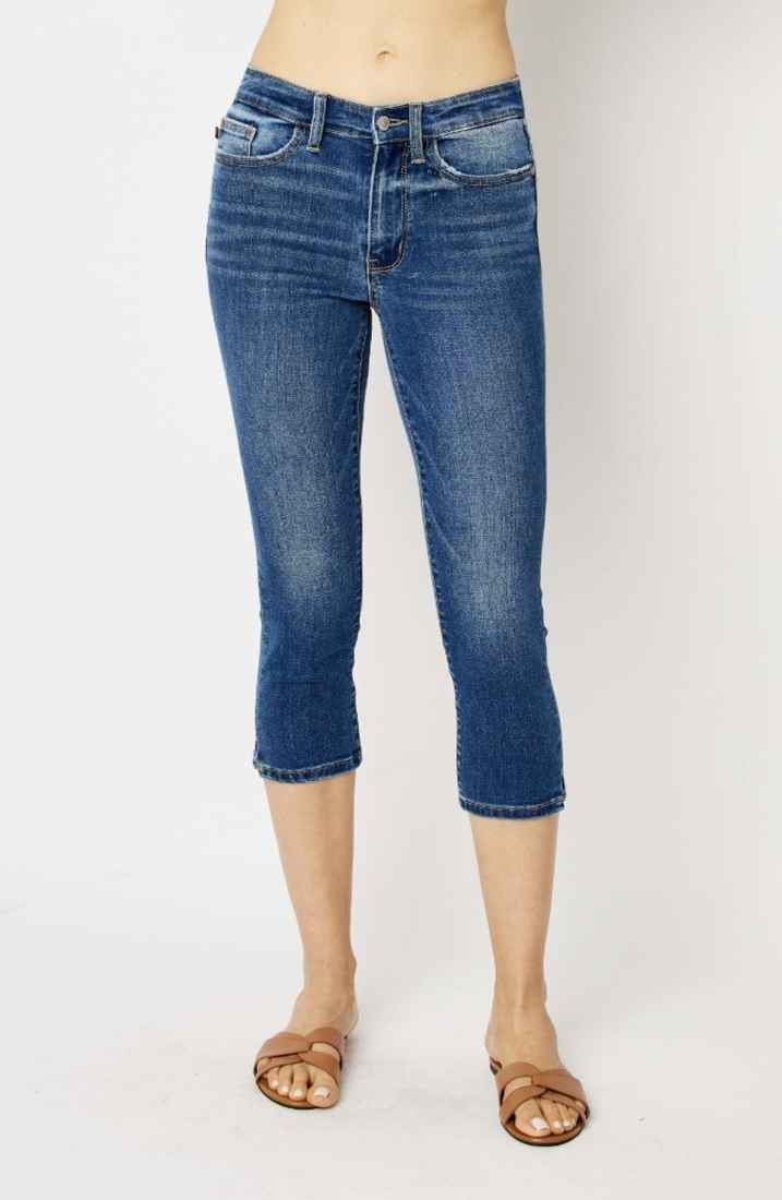 MARI SIDE SLIT CAPRI JEANS