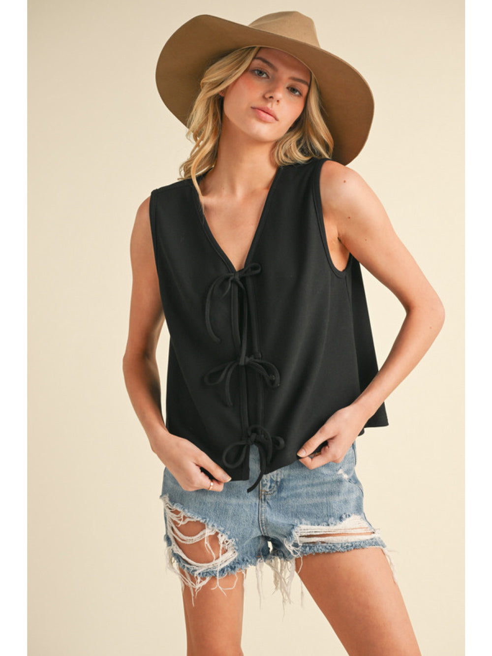 BLACK TIE FRONT TANK
