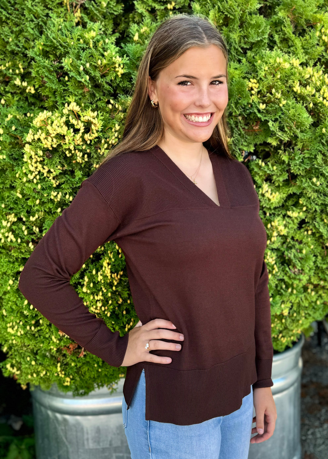 ESPRESSO FAVORITE V-NECK SWEATER