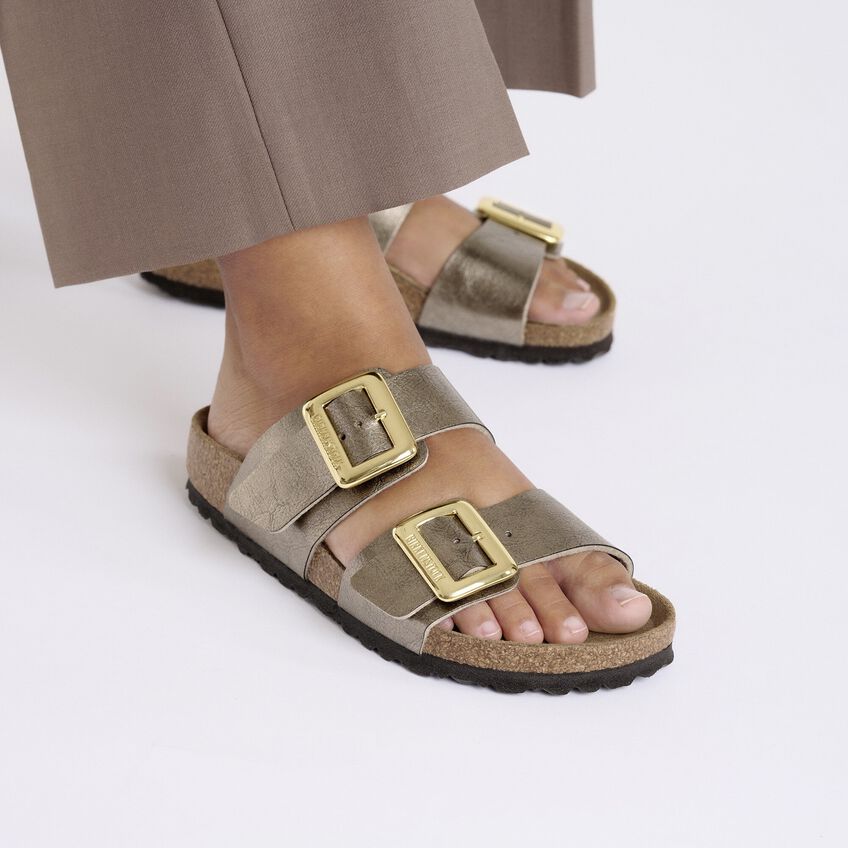GRACEFUL TAUPE SYDNEY LUXE BUCKLE SANDAL