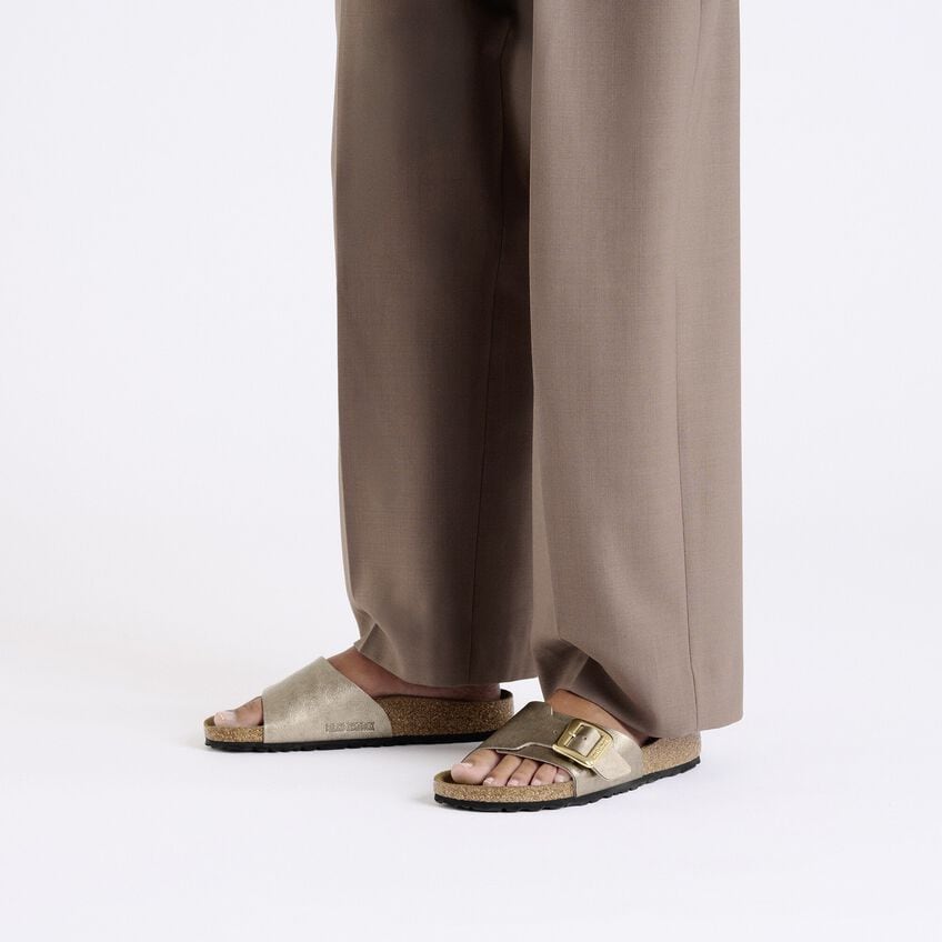 CATALINA GRACEFUL TAUPE LUXE BUCKLE SANDAL