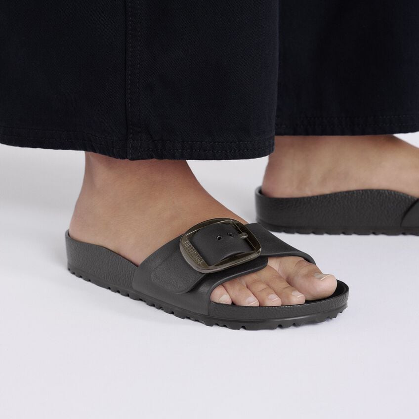 MADRID BIG BUCKLE EVA BLACK SANDAL