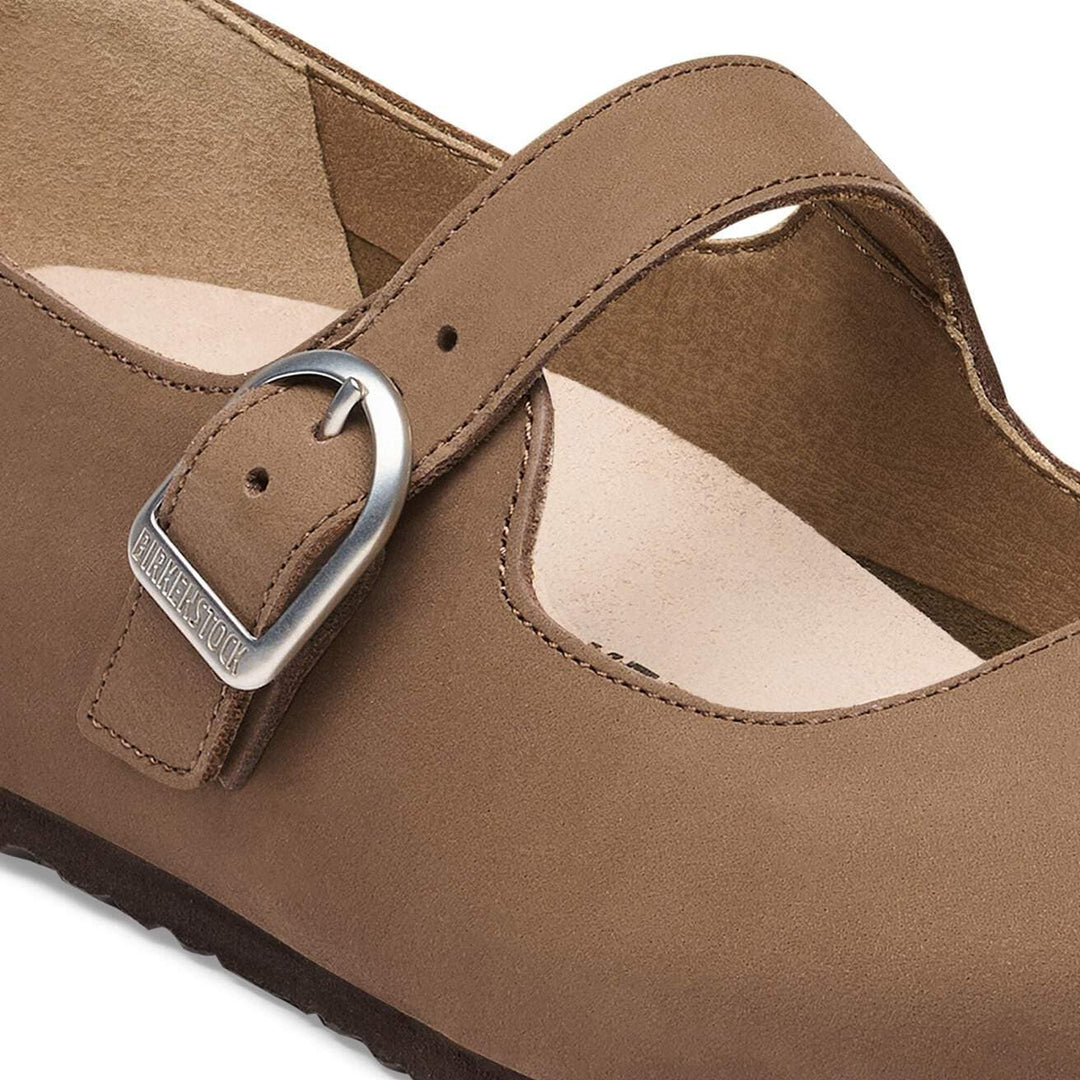 DARK TEA SANTA CLARITA