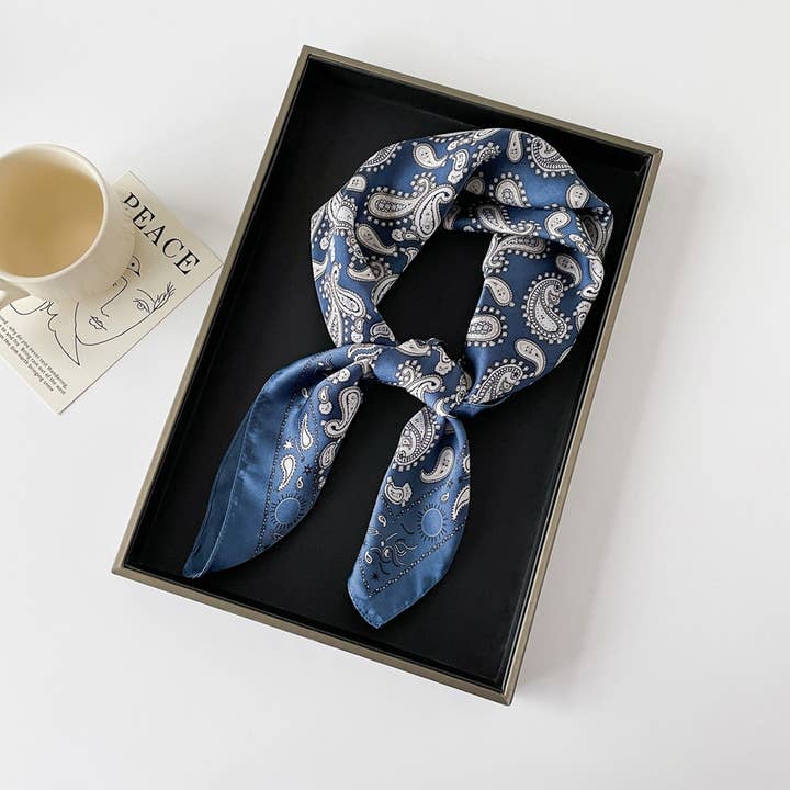 INDIGO PAISLEY SMALL SQUARE SCARF
